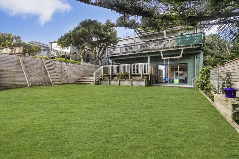 Photo of property in 43 Pleasant Road, Glen Eden, Auckland, 0602