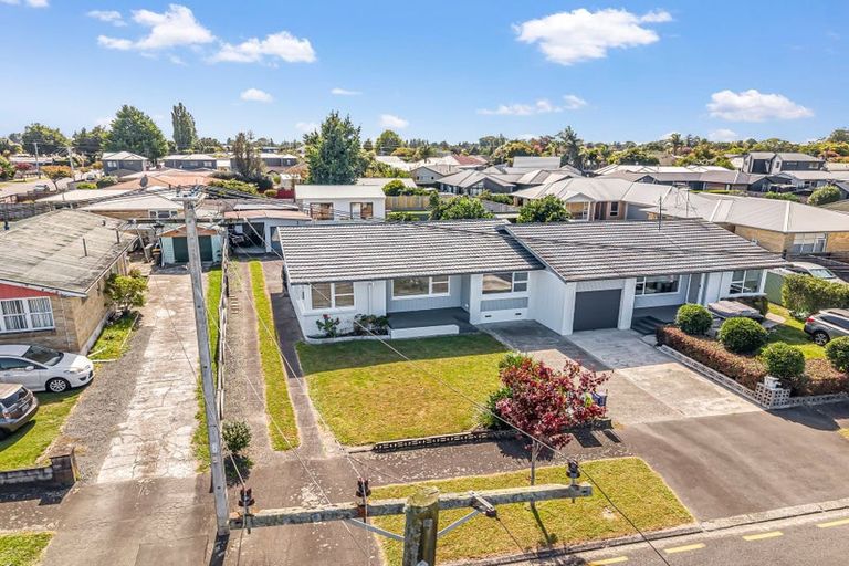 Photo of property in 1 Kingsley Street, St Andrews, Hamilton, 3200