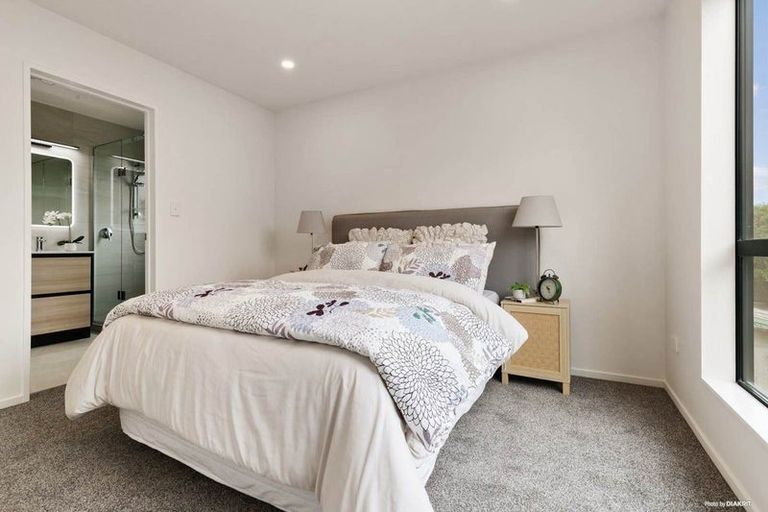 Photo of property in 9d Helvetia Road, Pukekohe, 2120