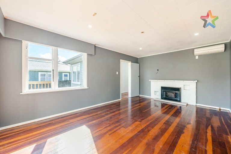 Photo of property in 51 Wood Street, Wainuiomata, Lower Hutt, 5014