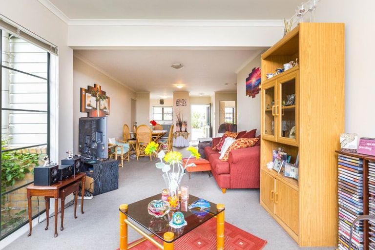 Photo of property in St Claire Village, 137/172 Mcleod Road, Te Atatu South, Auckland, 0610