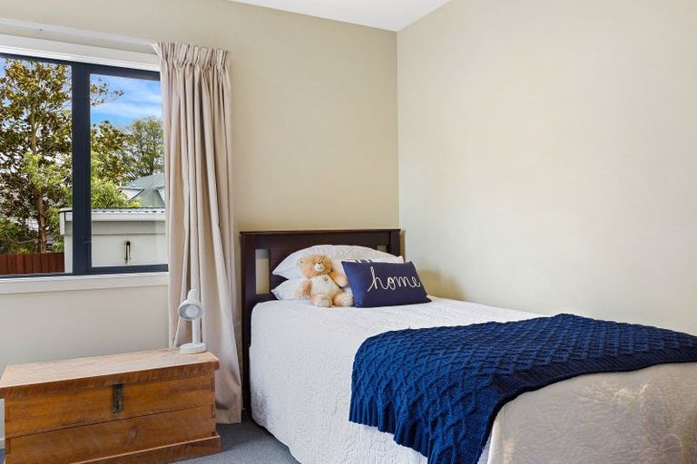 Photo of property in 2/104 Perry Street, Papanui, Christchurch, 8053