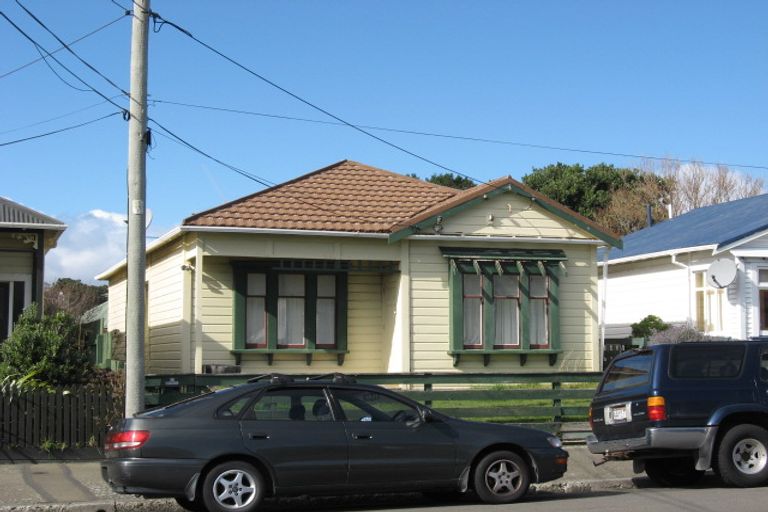 Photo of property in 25 Yule Street, Kilbirnie, Wellington, 6022