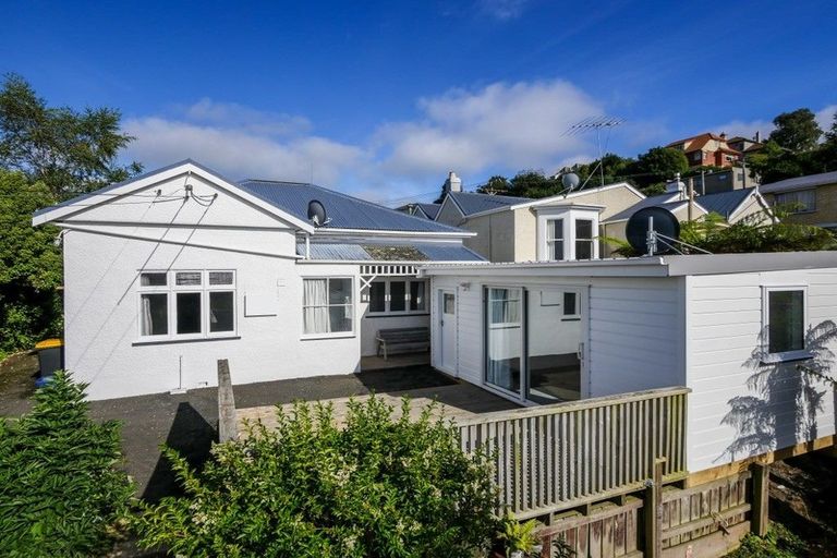 Photo of property in 22 Glenpark Avenue, Frankleigh Park, New Plymouth, 4310