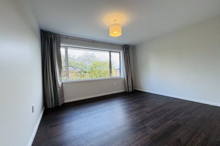 Photo of property in 1/572 Pages Road, Bexley, Christchurch, 8061