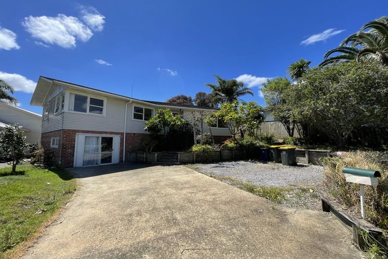 Photo of property in 84 Marlborough Avenue, Glenfield, Auckland, 0629