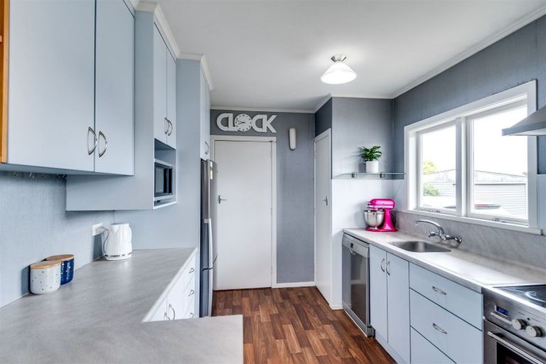 Photo of property in 30 James Foley Avenue, Pirimai, Napier, 4112