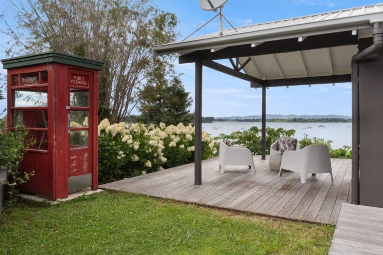 Photo of property in 91 Omokoroa Road, Omokoroa, 3114