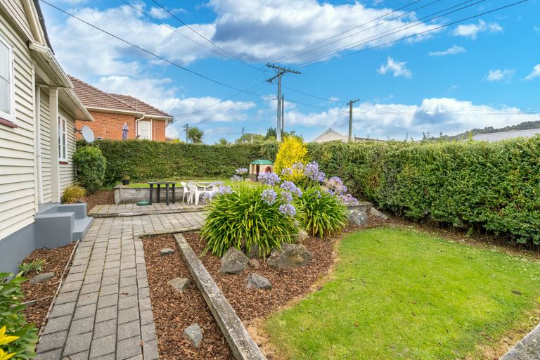 Photo of property in 6 Holyrood Avenue, Wakari, Dunedin, 9010