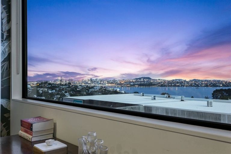 Photo of property in Sugar Lane Apartments, 11/31 Rawene Road, Birkenhead, Auckland, 0626