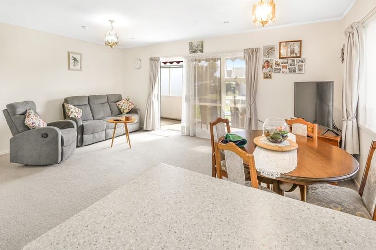 Photo of property in 30/4 Admiral Crescent, Flagstaff, Hamilton, 3210