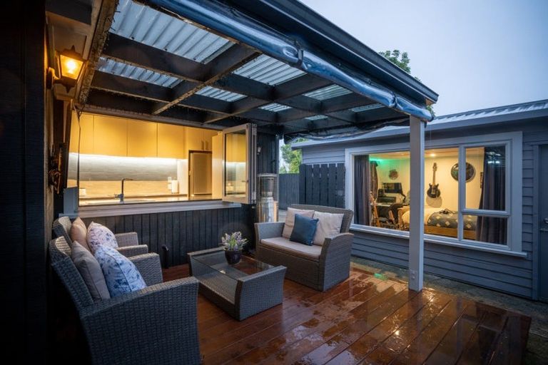 Photo of property in 2/22 Third Street, Belfast, Christchurch, 8051