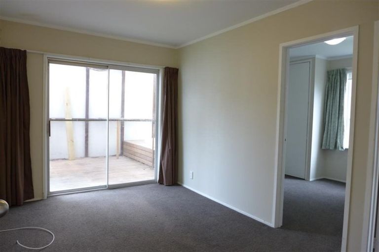 Photo of property in 10 Titoki Avenue, Mangere Bridge, Auckland, 2022