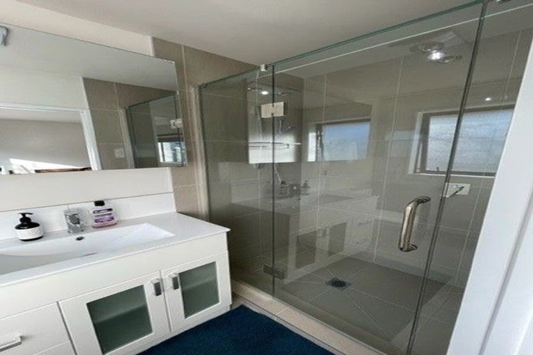 Photo of property in 48a Hooker Avenue, Bryndwr, Christchurch, 8053