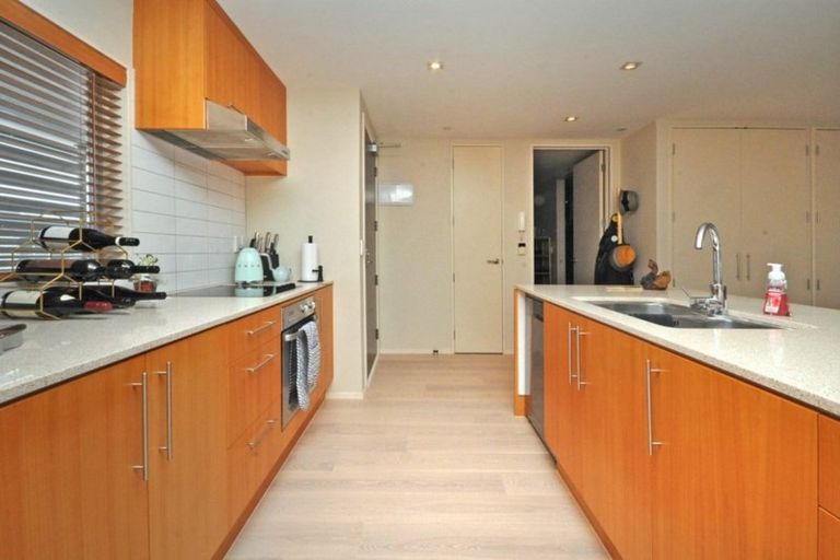 Photo of property in 306/252 Centreway Road, Orewa, 0931