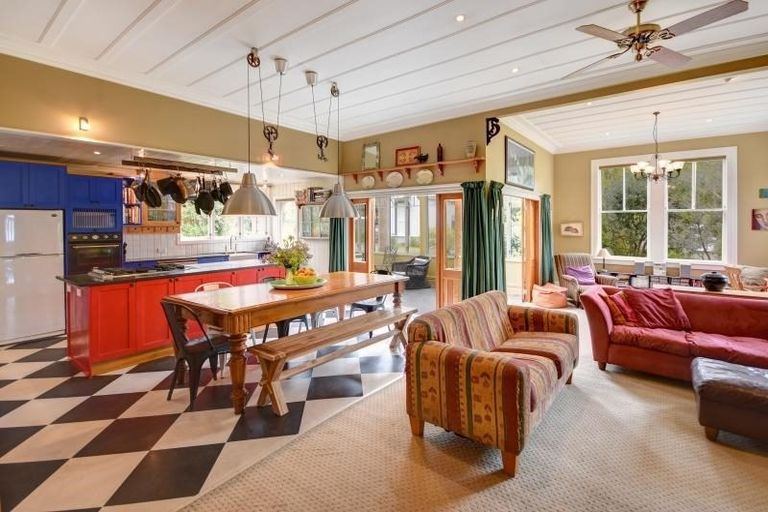 Photo of property in 130 Aramoana Road, Deborah Bay, Port Chalmers, 9082