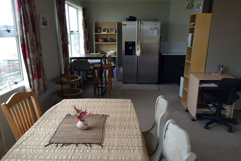 Photo of property in 86 Totara Island Road, Clifton, Balclutha, 9273