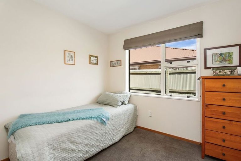 Photo of property in 2/26 Studholme Street, Somerfield, Christchurch, 8024