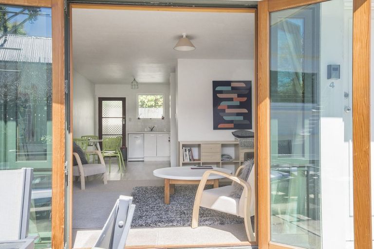 Photo of property in 4/57 Bristol Street, St Albans, Christchurch, 8014