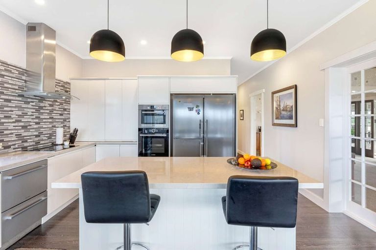 Photo of property in 44 College Street, College Estate, Whanganui, 4500