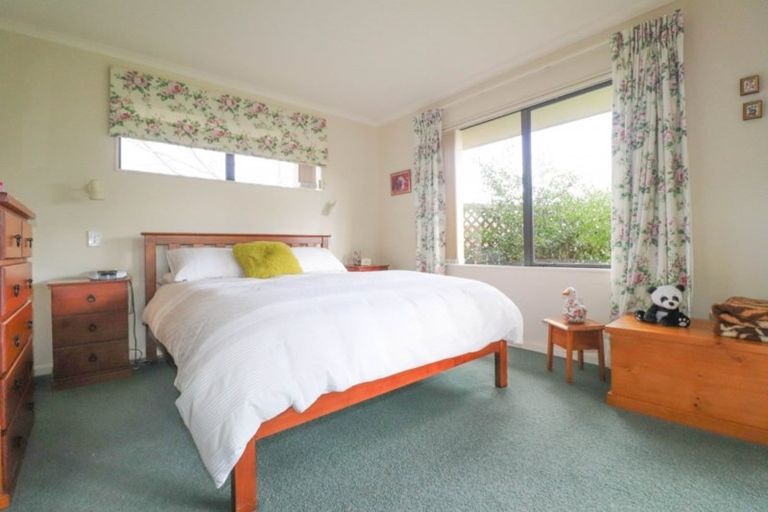 Photo of property in 2 Merrimana Drive, Thames, 3500