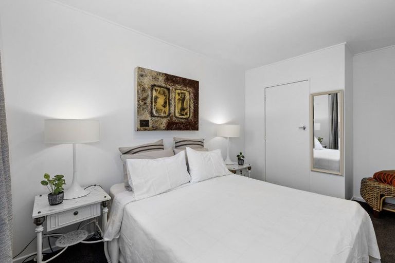 Photo of property in 71m Randwick Crescent, Moera, Lower Hutt, 5010