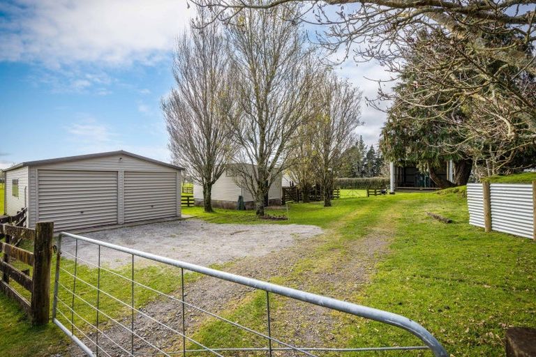 Photo of property in 1 Kahikatea Street, Inglewood, 4330