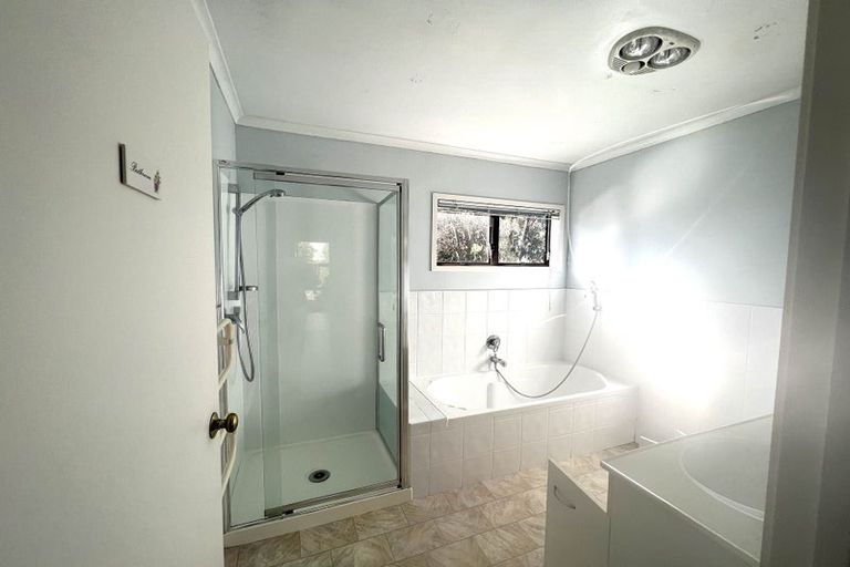 Photo of property in 1/26 East Coast Road, Milford, Auckland, 0620