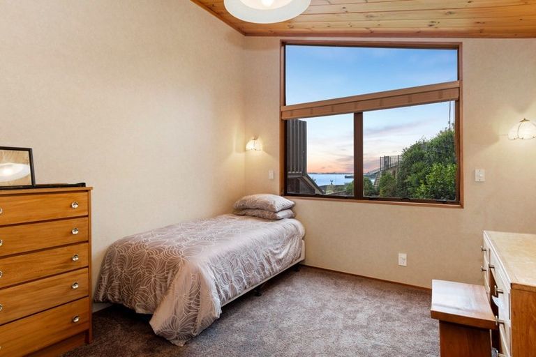 Photo of property in 13 Victory Street, Welcome Bay, Tauranga, 3112