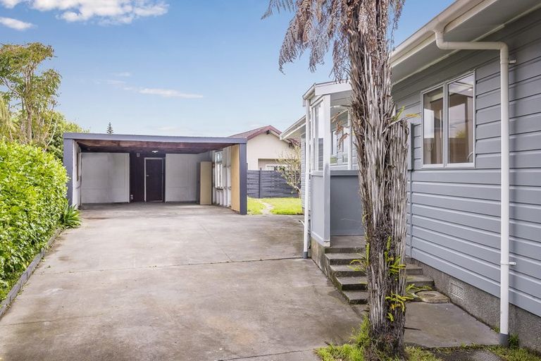 Photo of property in 32 Sylvan Avenue, Waikanae, 5036