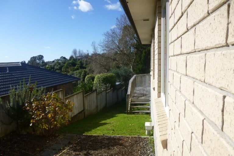 Photo of property in 15 Peregrine Place, Welcome Bay, Tauranga, 3112