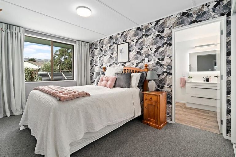 Photo of property in 6 Marsh Place, Cromwell, 9310