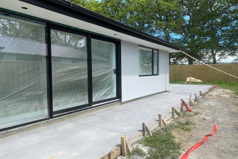 Photo of property in 19 Crossley Avenue, Woodend, 7610