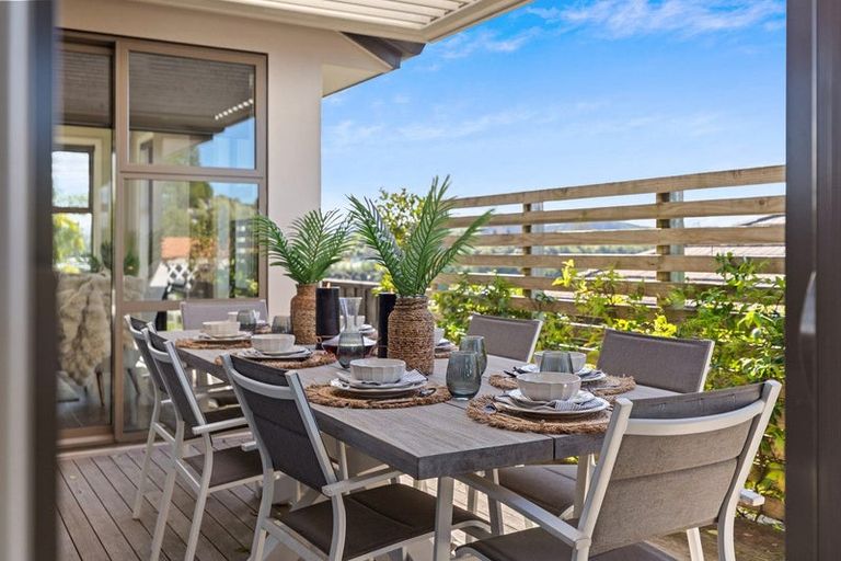 Photo of property in 24 Rexford Heights, Pyes Pa, Tauranga, 3112