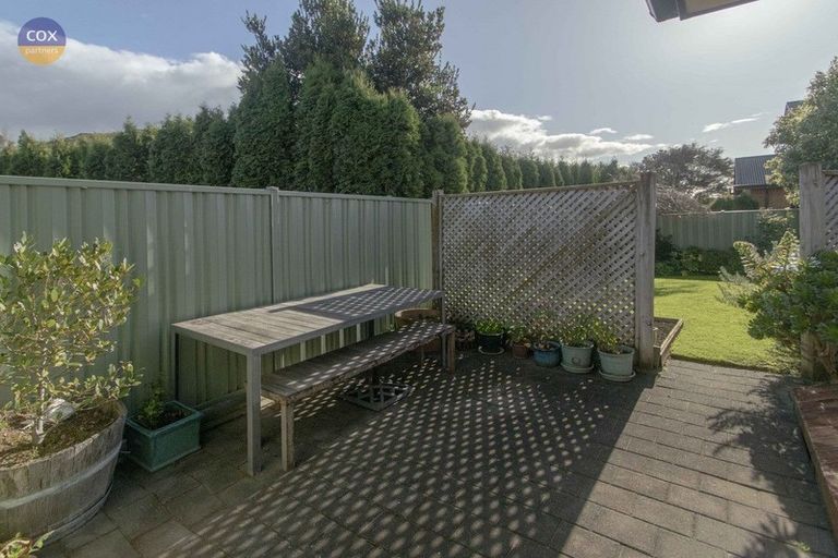 Photo of property in 7 Thode Place, Greenmeadows, Napier, 4112