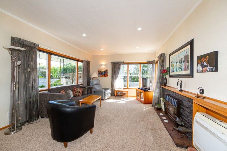 Photo of property in 49 Avenue Road, Greenmeadows, Napier, 4112