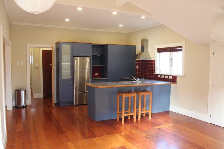 Photo of property in 47 Kensington Avenue, Petone, Lower Hutt, 5012