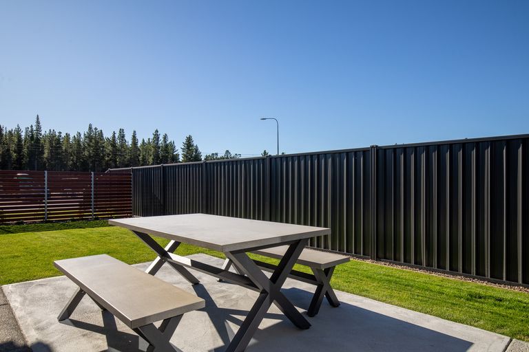 Photo of property in 13 Pollock Street, Alexandra, 9320