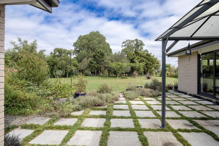 Photo of property in 11 Rathbone Street, Waipawa, 4210