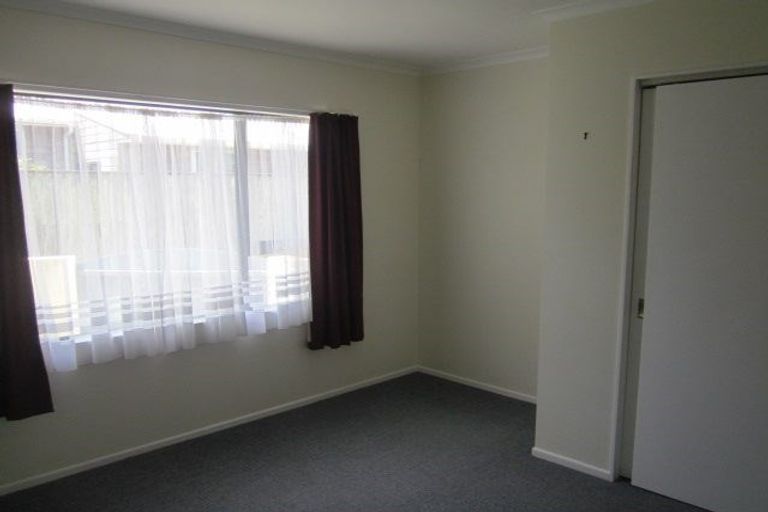 Photo of property in 1/29 Record Street, Fitzroy, New Plymouth, 4312
