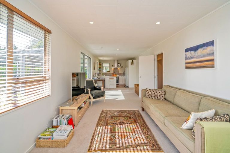 Photo of property in 42 Cholmondeley Crescent, Whitianga, 3510