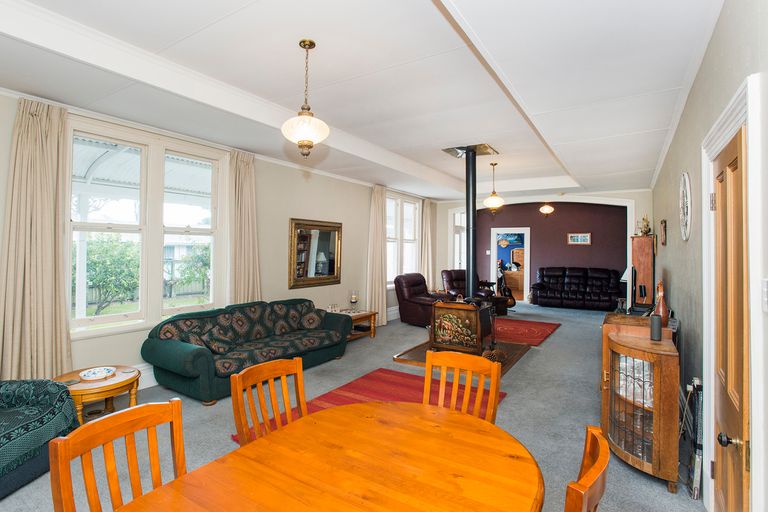 Photo of property in 22 Hinaki Street, Inner Kaiti, Gisborne, 4010