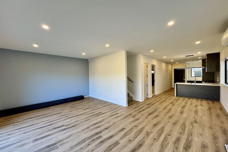 Photo of property in 25b Jandell Crescent, Bucklands Beach, Auckland, 2014