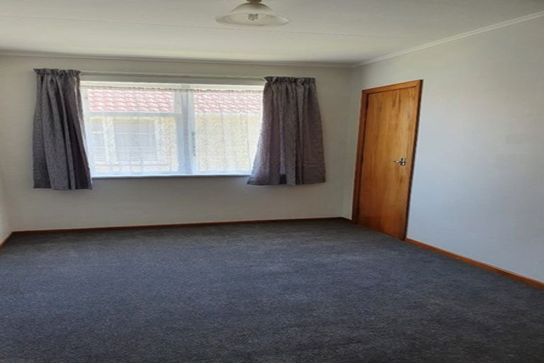 Photo of property in 20 Norfolk Street, Levin, 5510