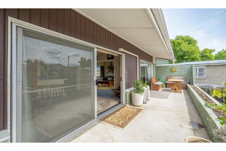 Photo of property in 6 Royal Terrace, Alexandra, 9320