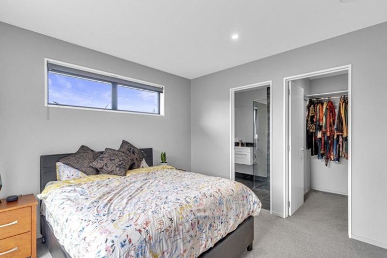 Photo of property in 17 Te Kanawa Lane, Rolleston, 7615