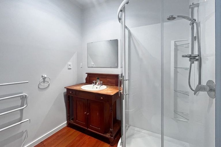 Photo of property in 10 Tawa Street, Tokomaru, Palmerston North, 4474