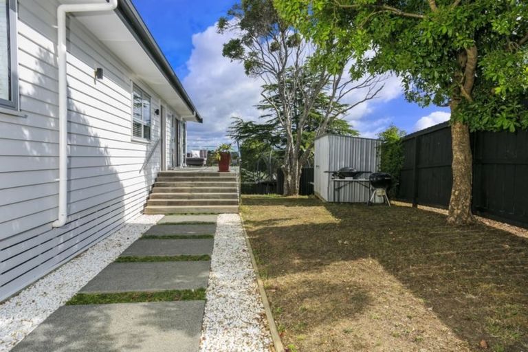 Photo of property in 63 Sycamore Drive, Sunnynook, Auckland, 0620