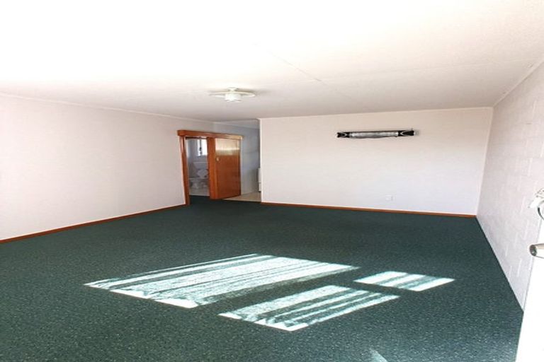 Photo of property in 3 Sydney Street, Palmerston North, 4414