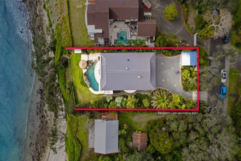 Photo of property in 30 Cliff Road, Torbay, Auckland, 0630